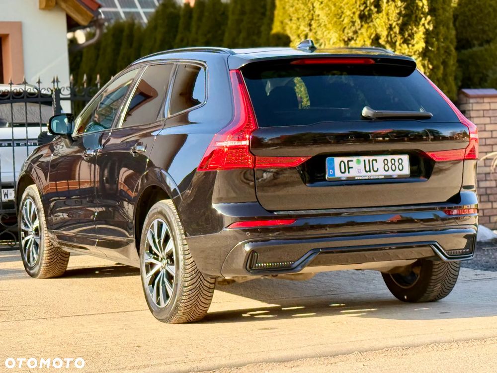 Volvo XC 60 B4 D AWD Geartronic Momentum Pro - 13
