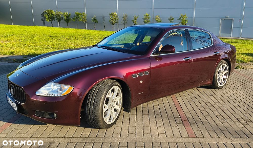 Maserati Quattroporte - 15