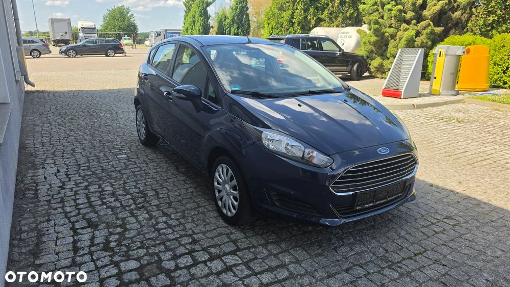 Ford Fiesta 1.25 Celebration - 1