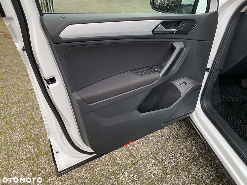 Volkswagen Tiguan 2.0 TDI SCR DSG Elegance - 9