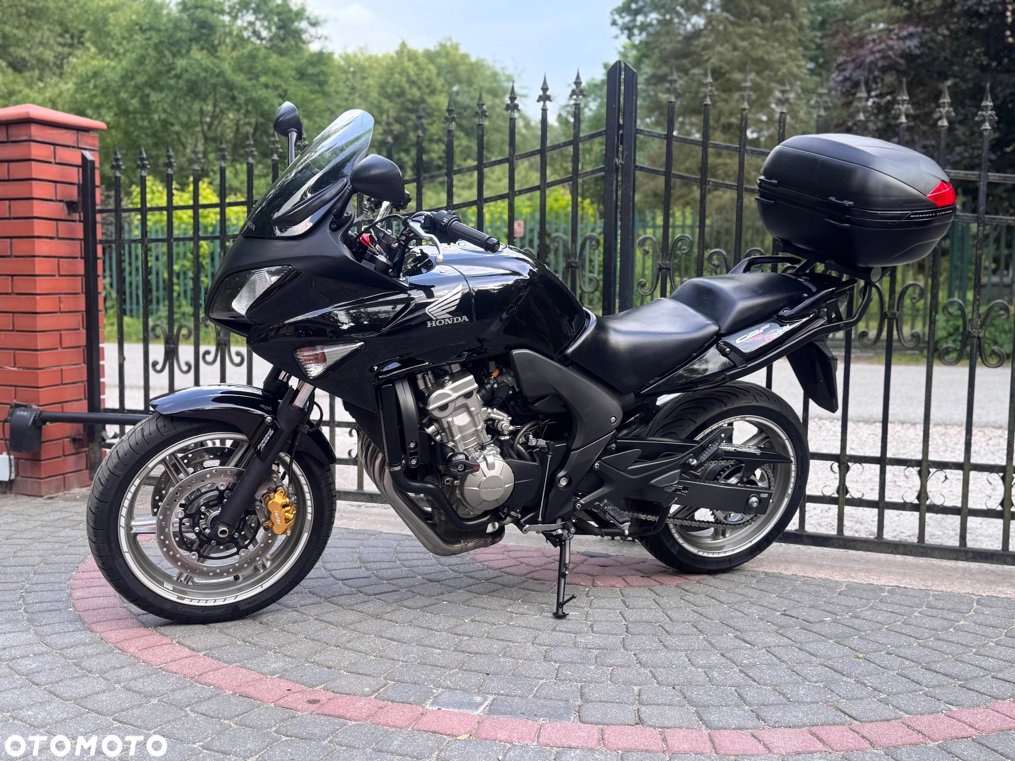 Honda CBF - 6