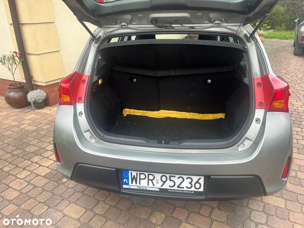 Toyota Auris 1.33 VVT-i Active - 10