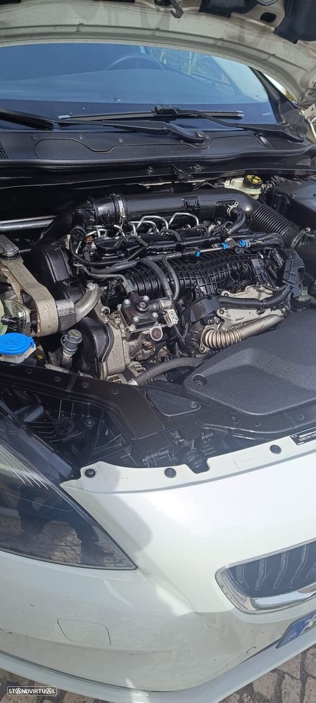 Volvo V40 2.0 D2 Kinetic - 11