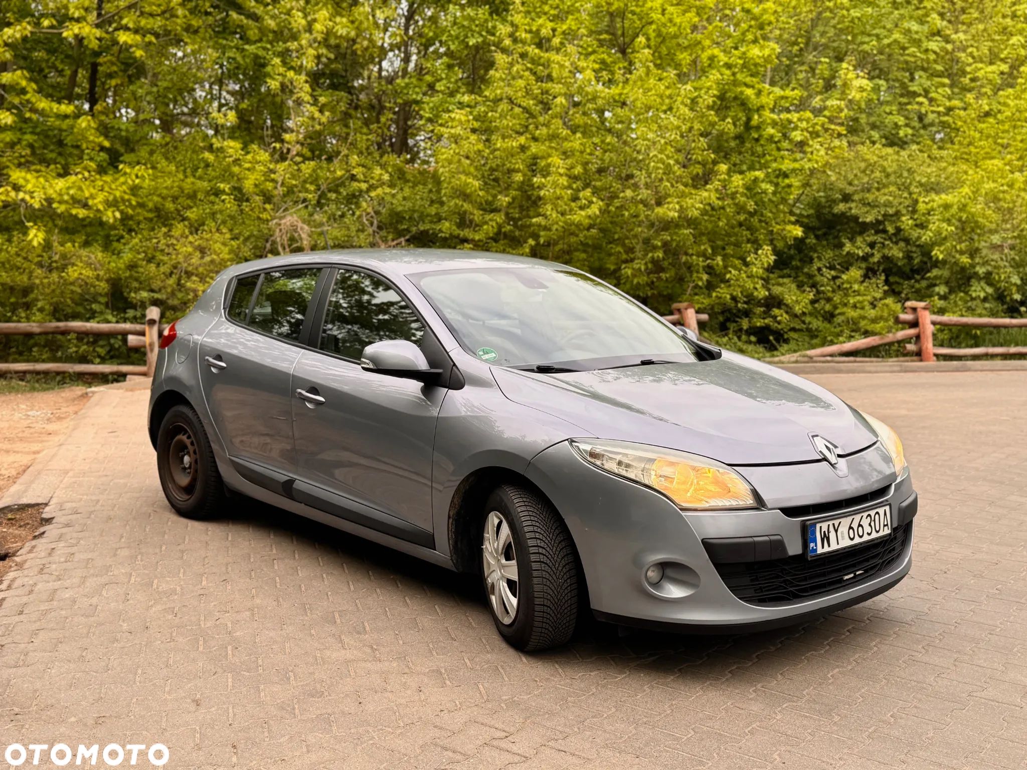 Renault Megane 1.4 16V TCE Expression - 1