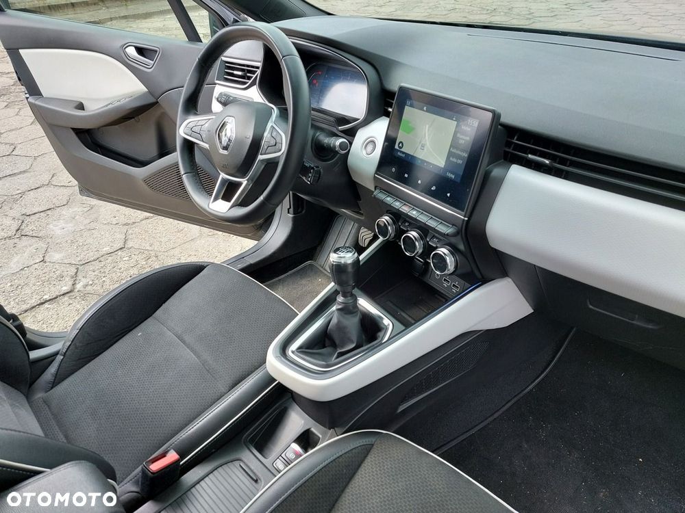 Renault Clio - 14
