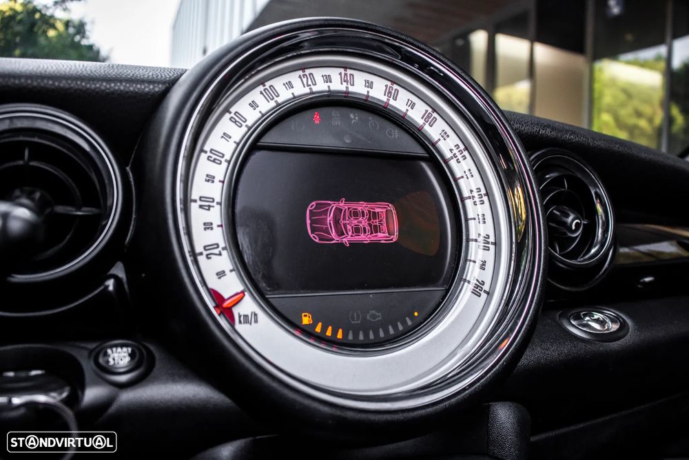 MINI Cabrio Cooper D - 40