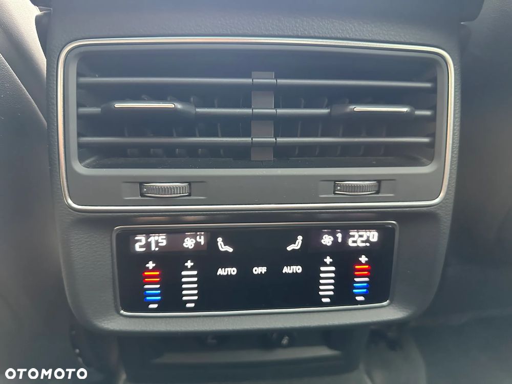 Audi Q8 - 15