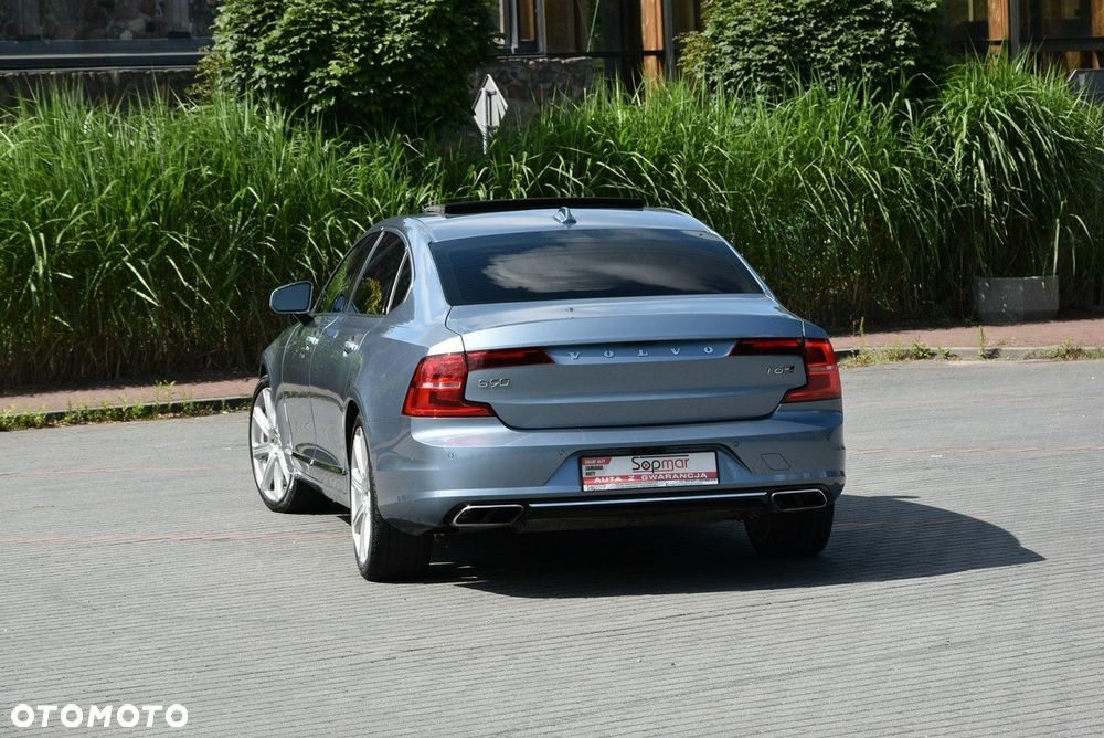 Volvo S90 - 21