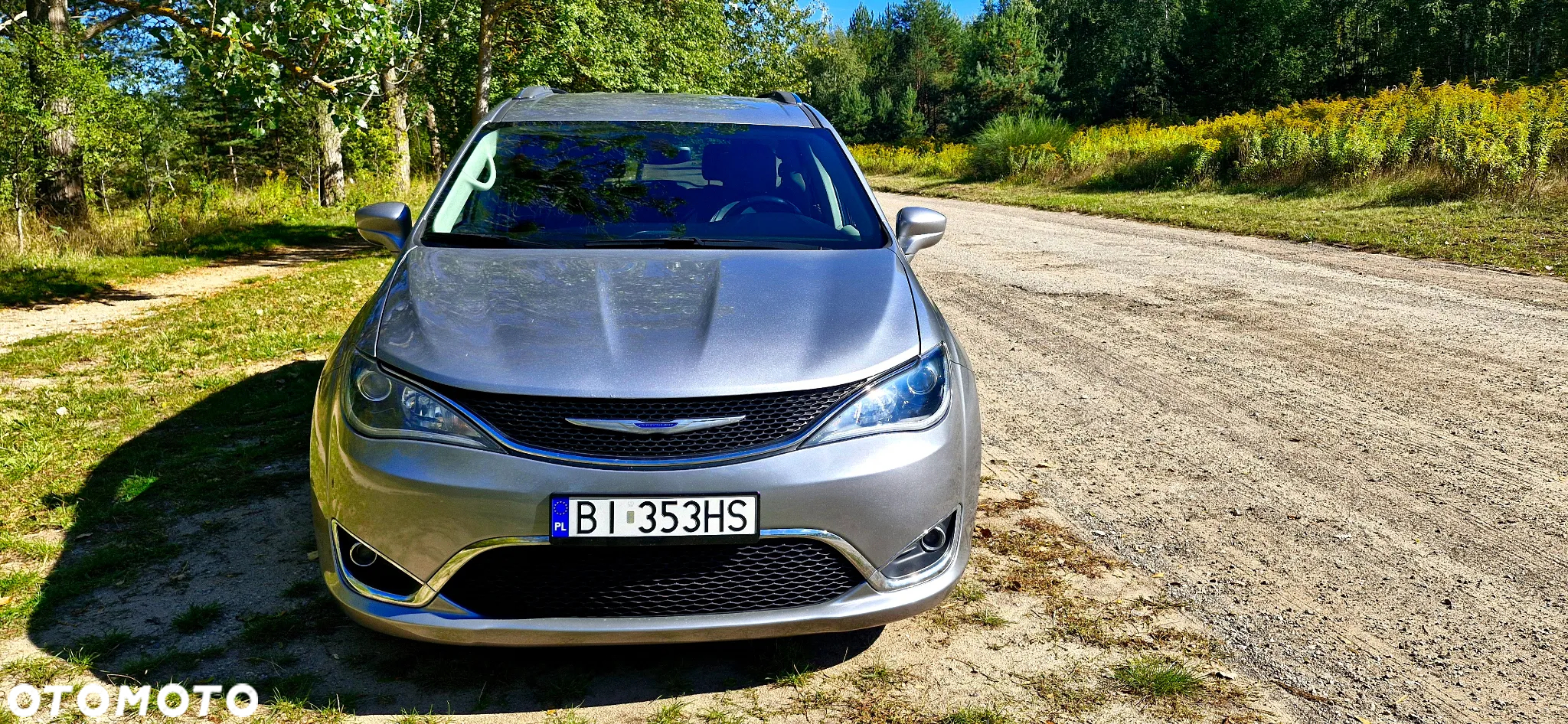 Chrysler Pacifica - 8
