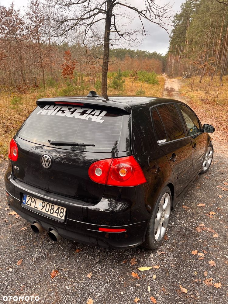 Volkswagen Golf 2.0 GTI - 3