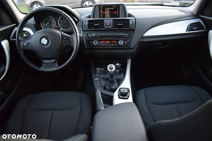 BMW Seria 1 116d DPF - 5