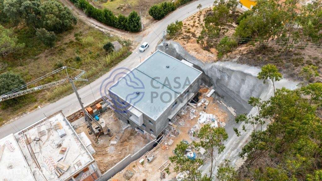 Moradia T4 com elevador - Grande imagem: 4/49