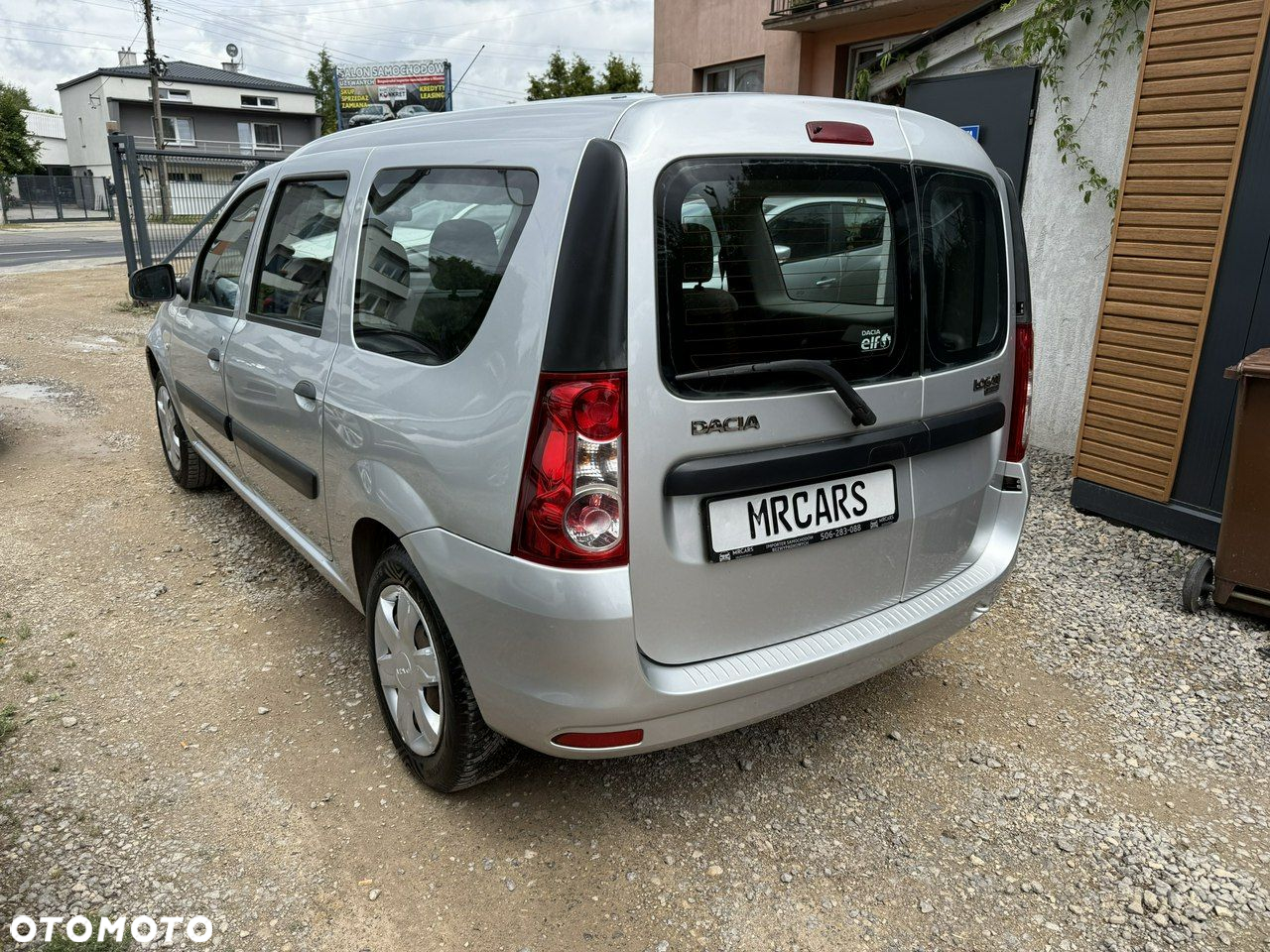 Dacia Logan - 5
