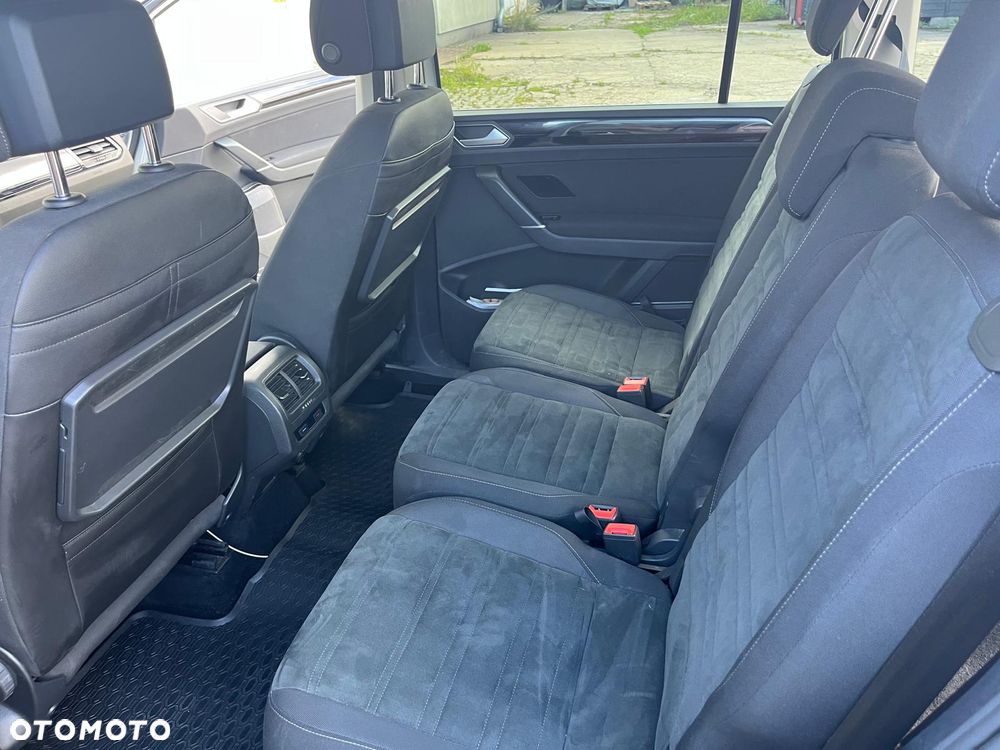 Volkswagen Touran 1.5 TSI EVO Comfortline DSG - 11