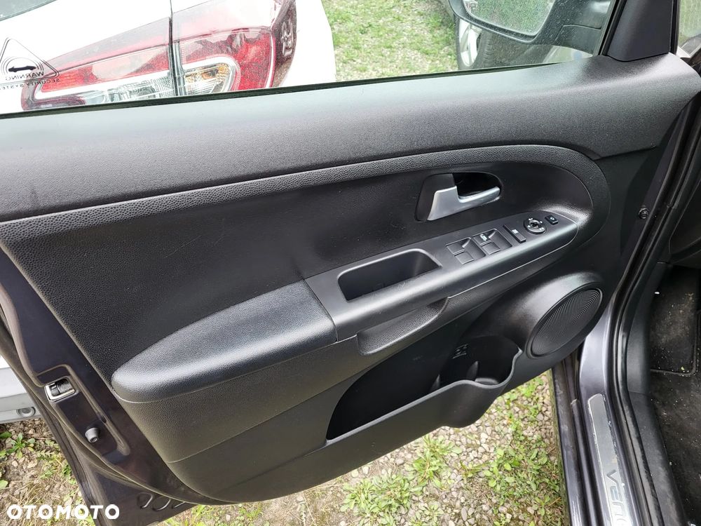 Kia Venga 1.6 CVVT ISG Spirit - 11