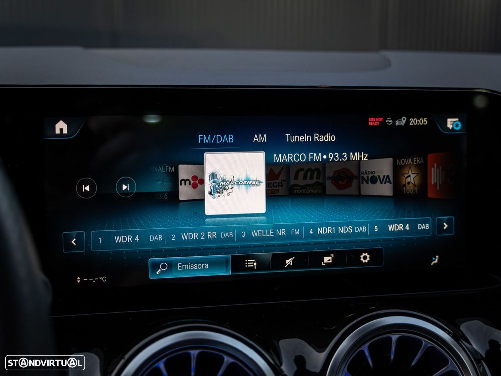 Mercedes-Benz GLA 250 e AMG Line - 30