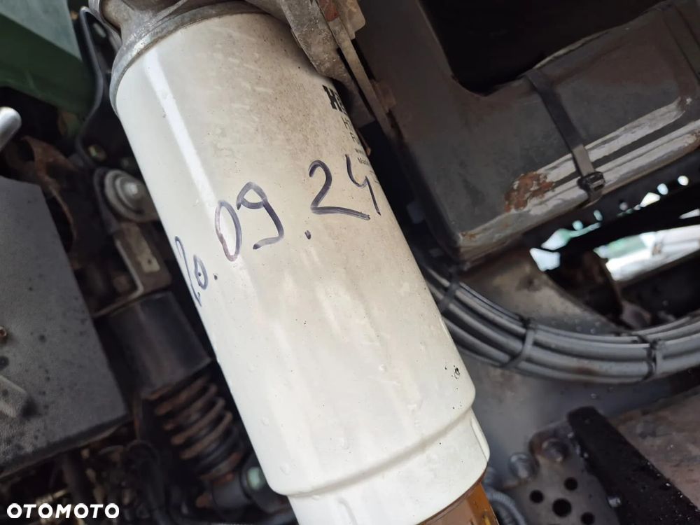 Mercedes-Benz Actros 4163 8X4 / SUPER STAN / MOCNY CIĄGNIK / UNIKATOWY / SERWISOWANY / BEZWYPADKOWY / EURO 6 / OKAZJA! - 12