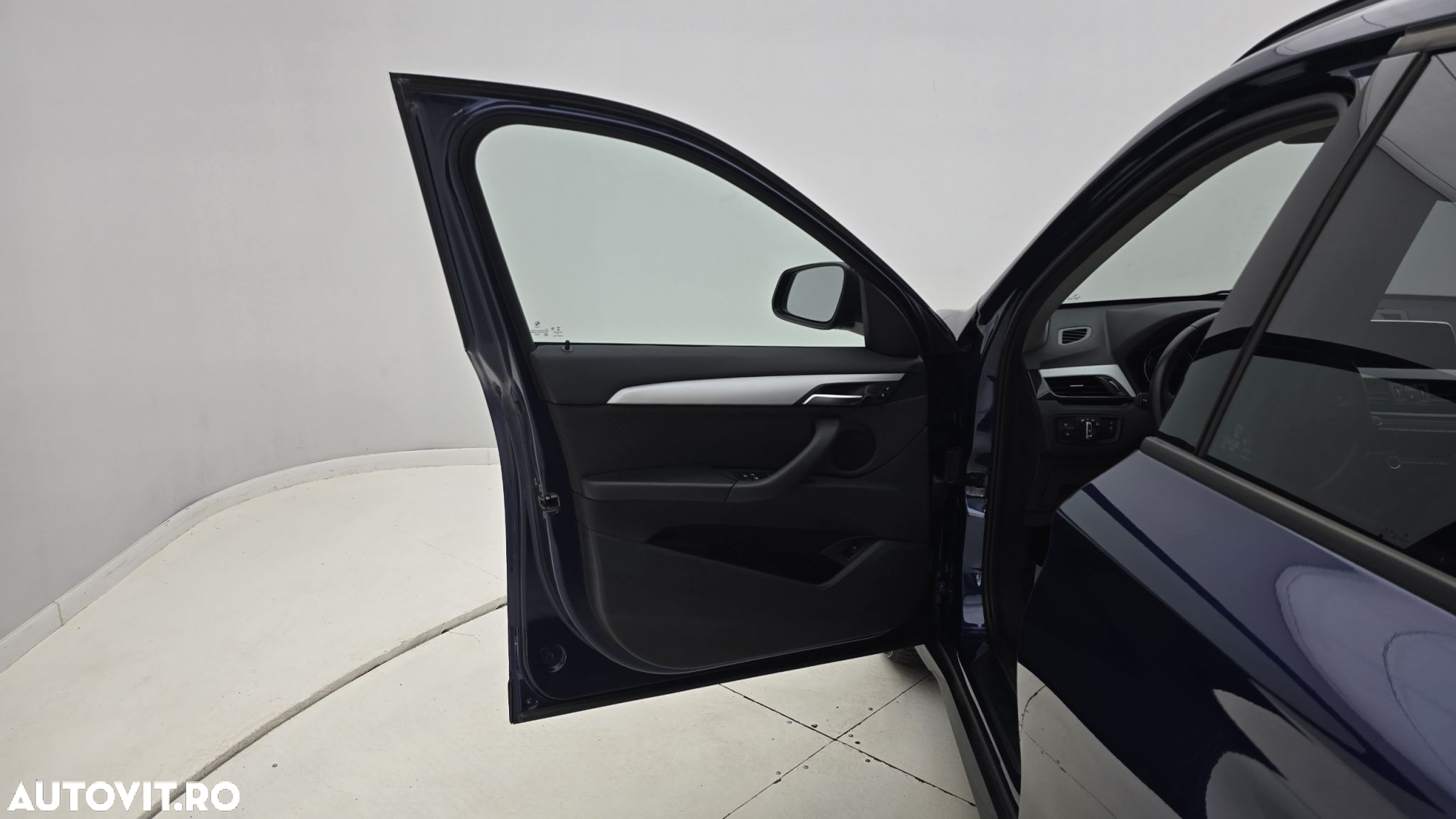 BMW X1 - 10