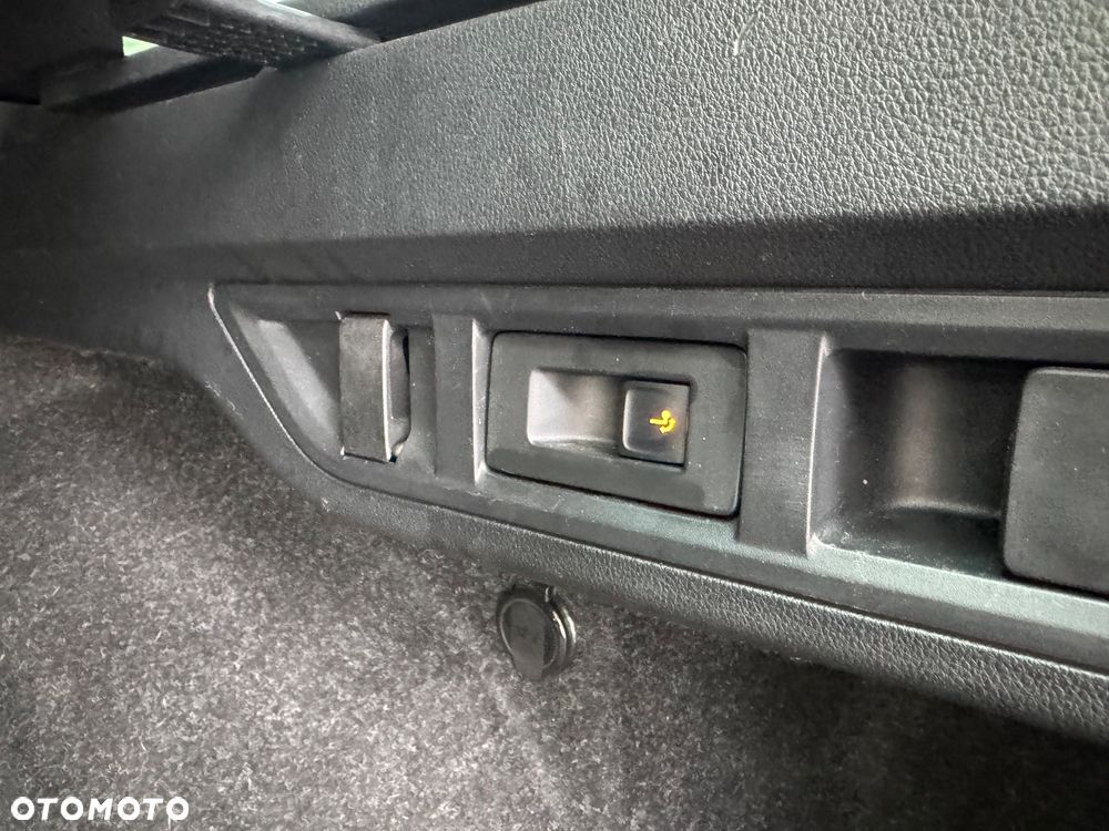 Skoda Octavia 2.0 TDI DSG Exclusive Plus - 19