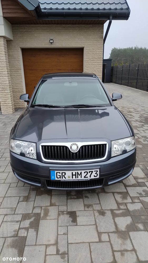 Skoda Superb 1.8 Turbo Comfort - 3