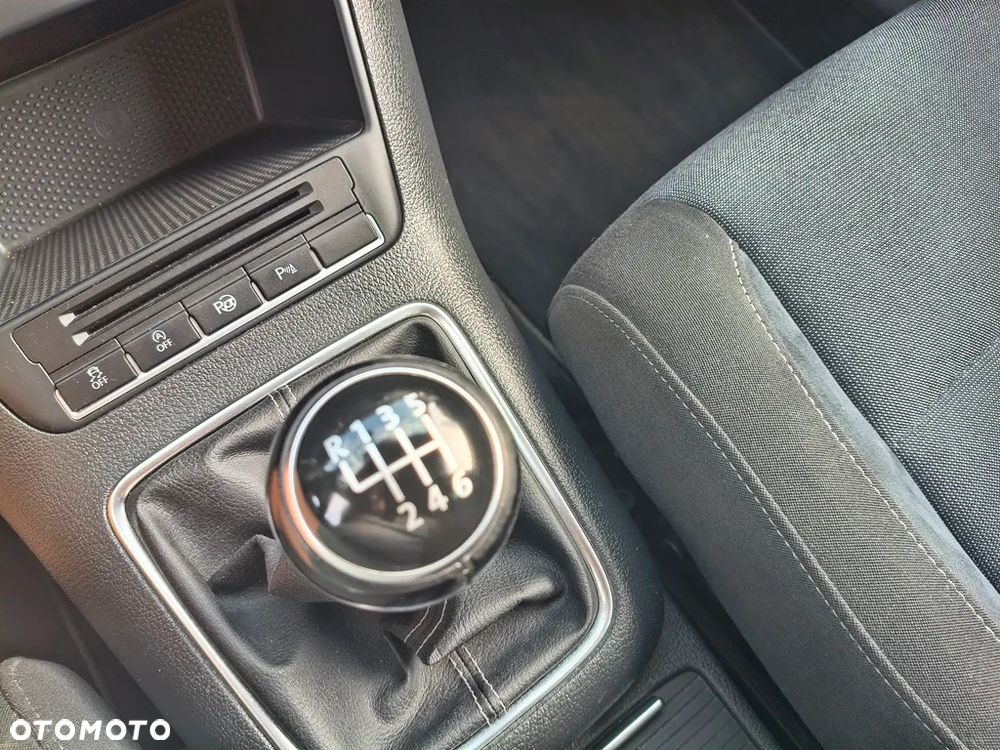 Volkswagen Golf Plus 1.2 TSI Style - 36