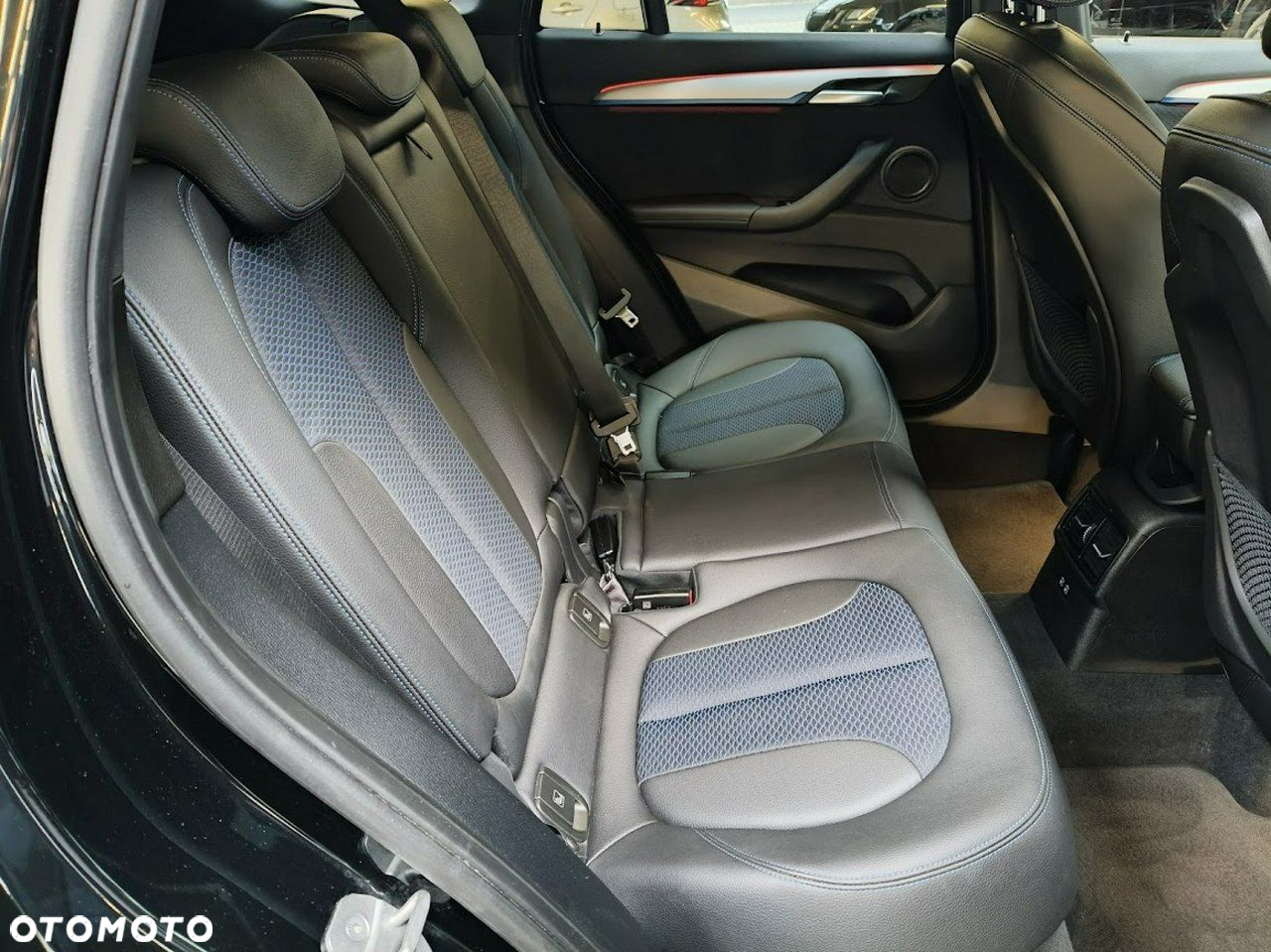 BMW X1 xDrive20i M Sport - 20