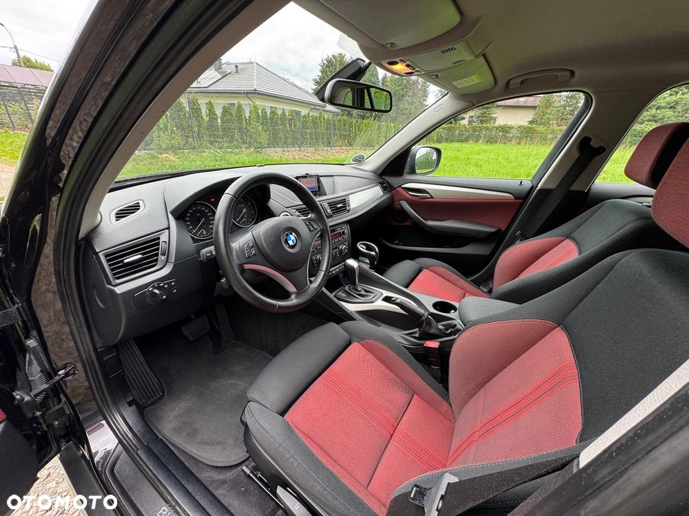 BMW X1 xDrive20d - 10