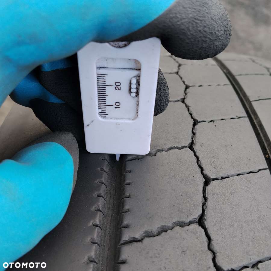Komplet opon - 2 x 315/60 R22.5 Hankook - 4