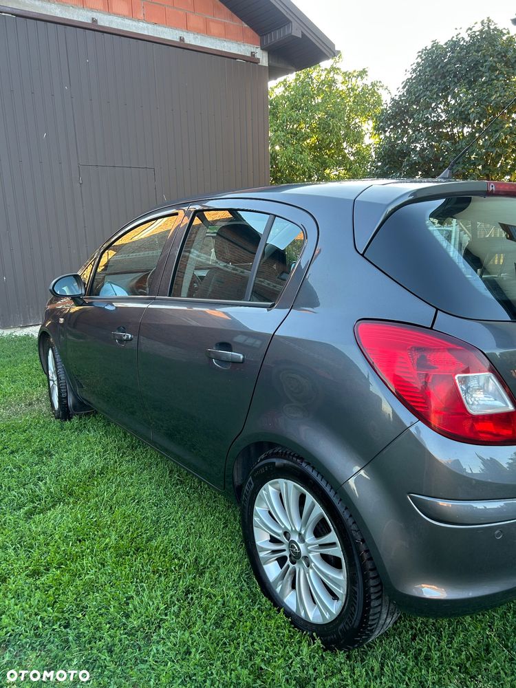 Opel Corsa 1.4 16V Color Elegance - 5