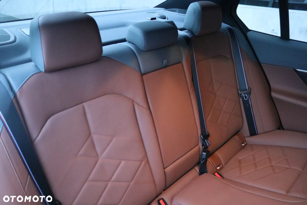 BMW Seria 5 - 14