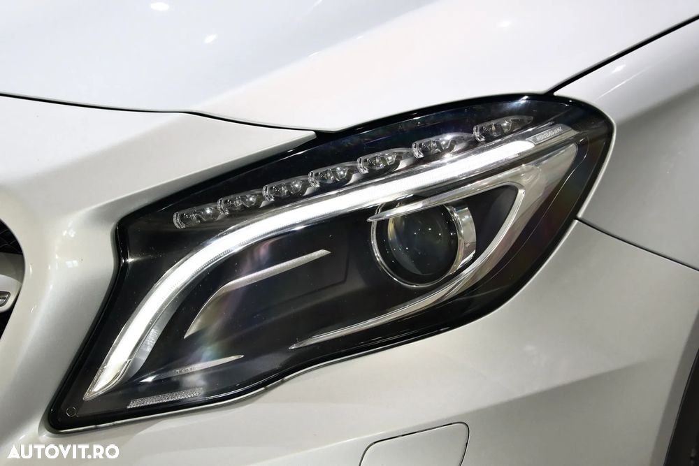 Mercedes-Benz GLA 200 (CDI) d 7G-DCT - 35