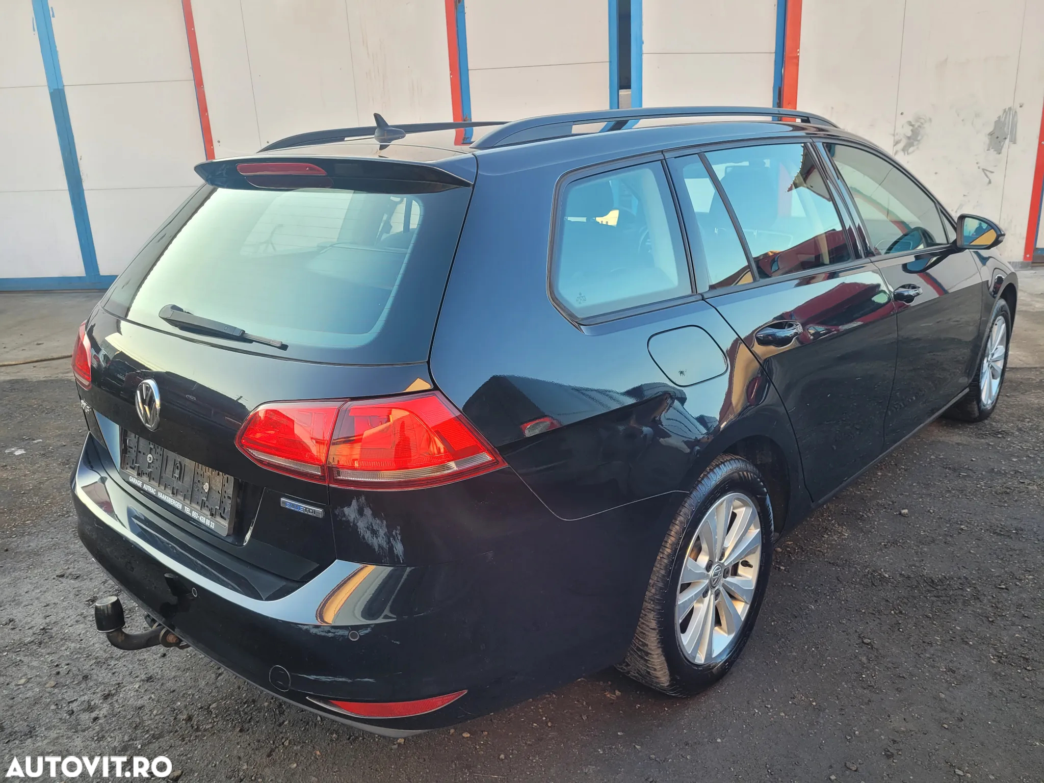 Volkswagen Golf Variant 1.6 TDI BlueMotion Technology Comfortline - 6