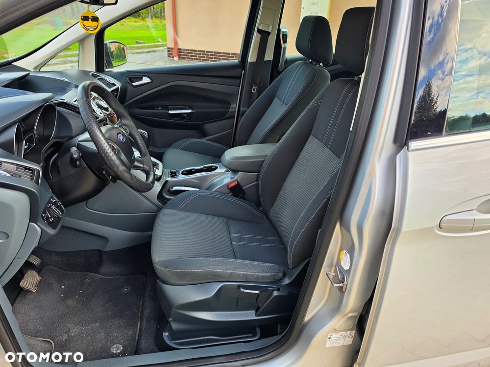 Ford Grand C-MAX - 18
