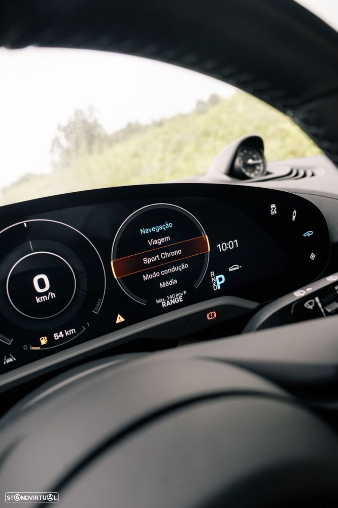 Porsche Taycan Sport Turismo - 34
