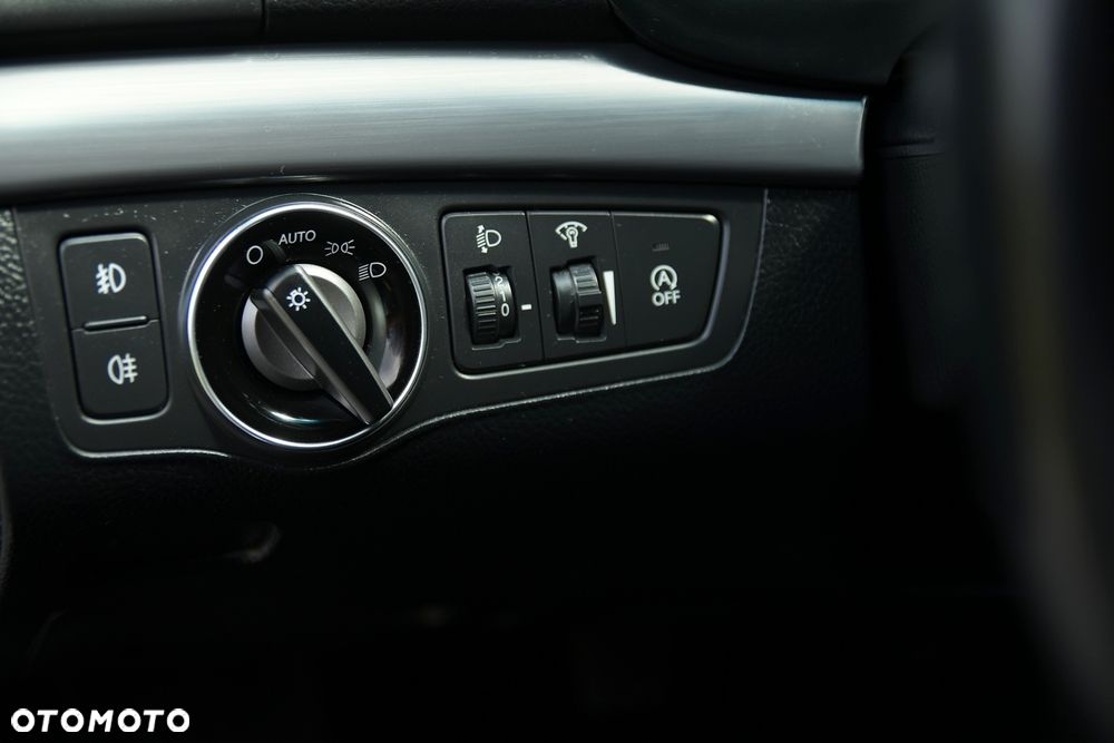 Hyundai i40 1.6 GDI Comfort + - 36