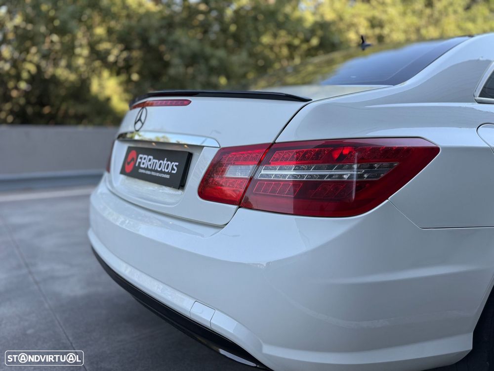 Mercedes-Benz E 220 CDi Avantgarde BlueEfficiency - 18