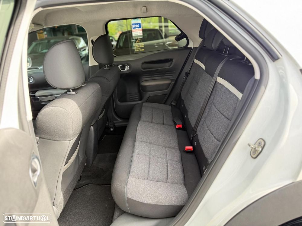 Citroën C4 Cactus - 14