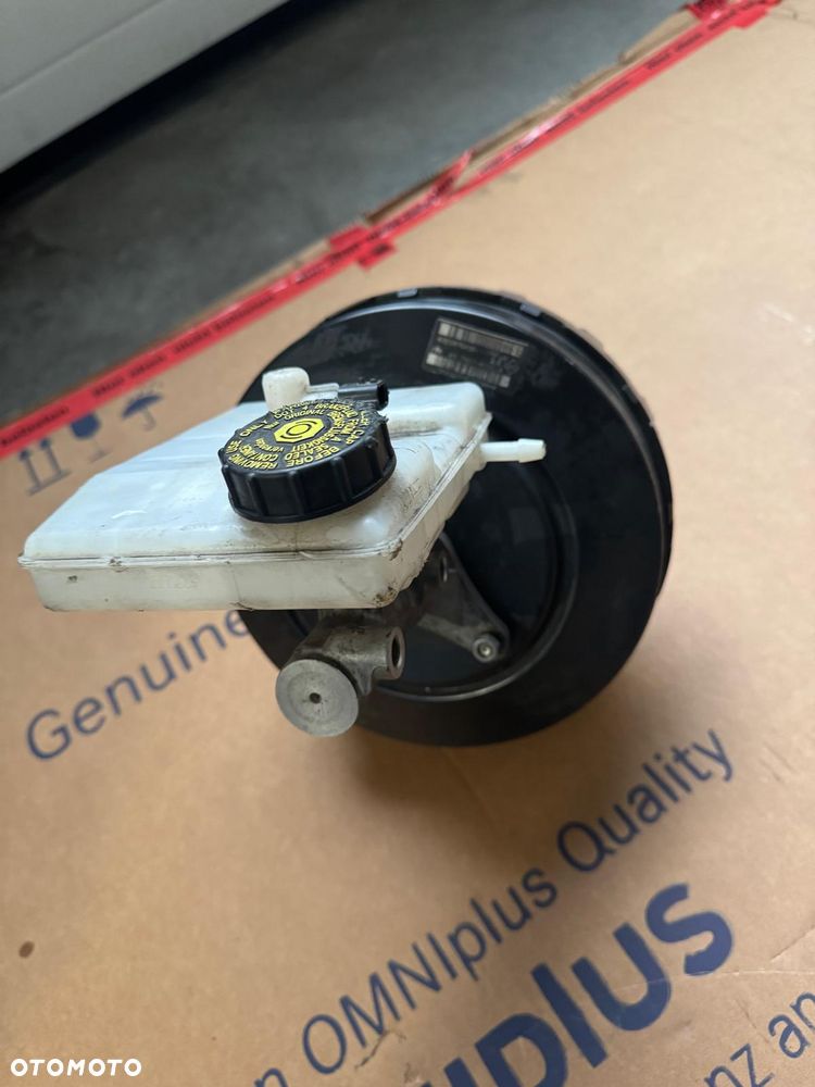 serwo,pompa wspomagnia Master 472107606R - 1