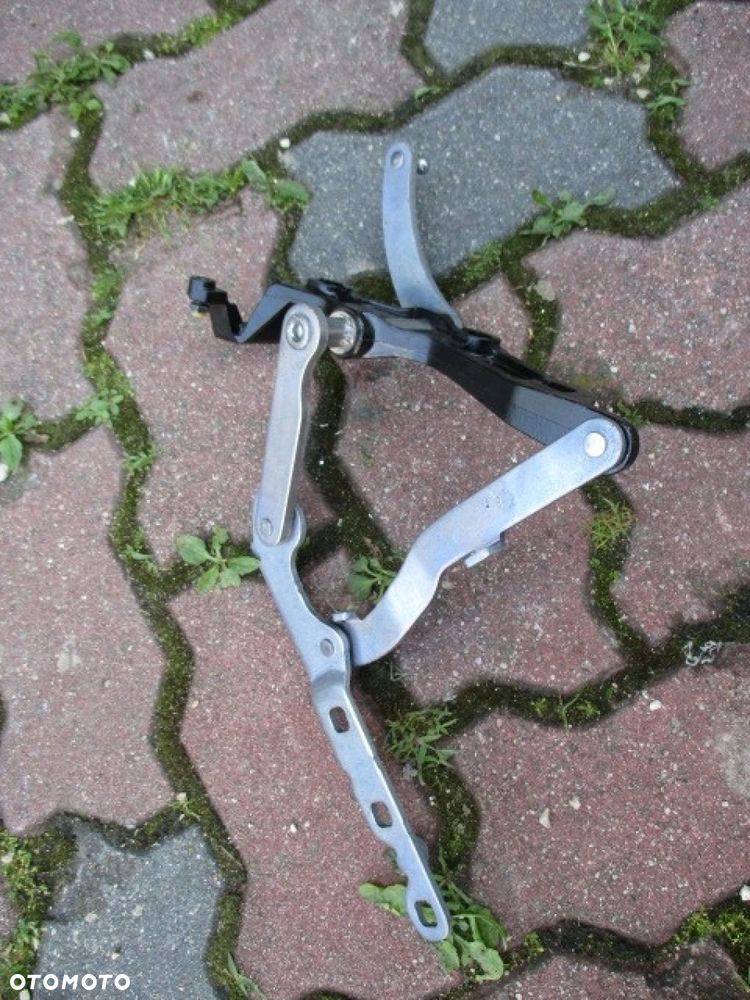 ZAWIAS PRAWY MASKI MERCEDES S W221 A2218800428 - 4