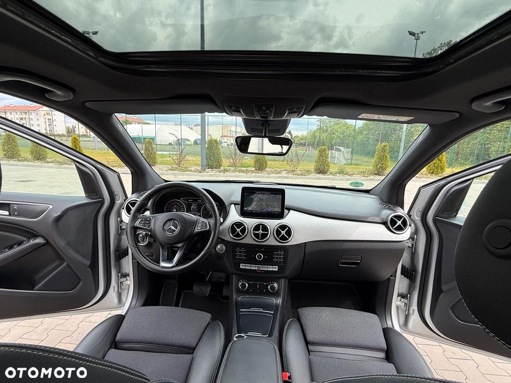 Mercedes-Benz Klasa B 180 (CDI) d 7G-DCT AMG Line - 20