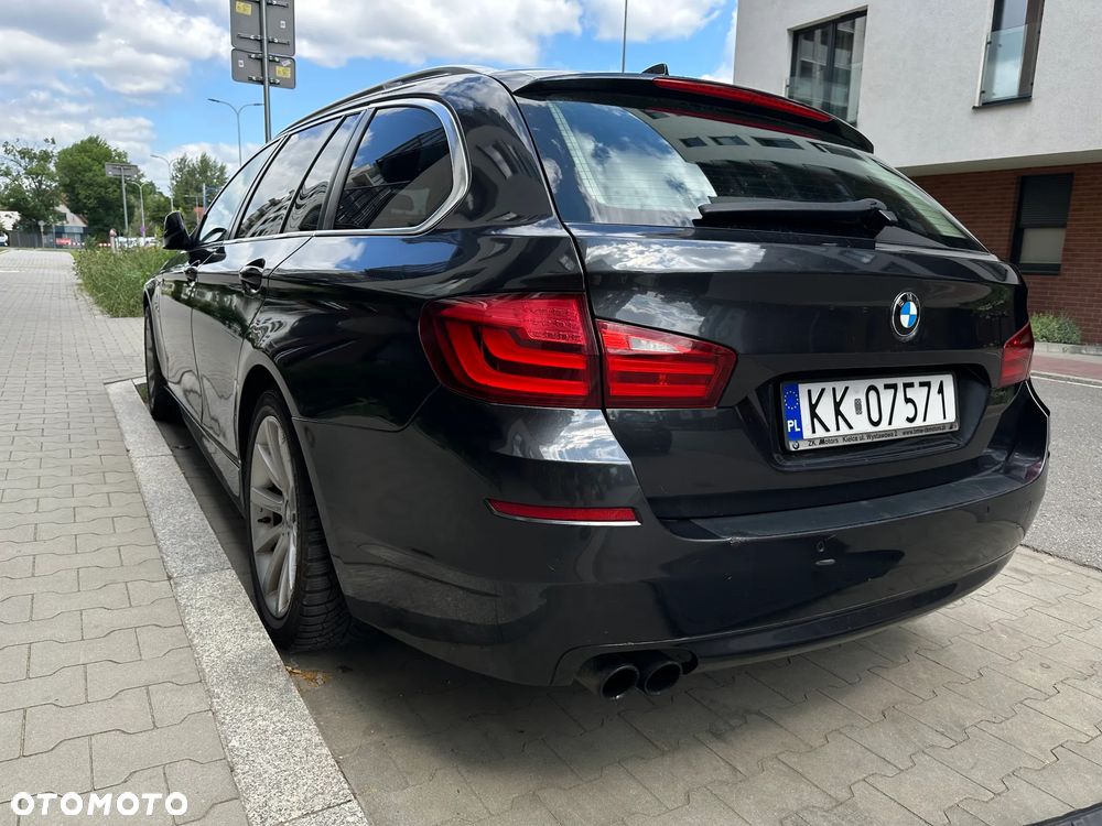 BMW Seria 5 520d - 26