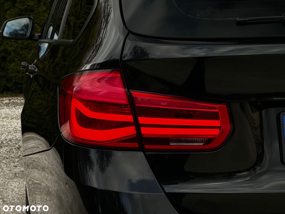 BMW Seria 3 325d Sport Line Shadow sport - 33