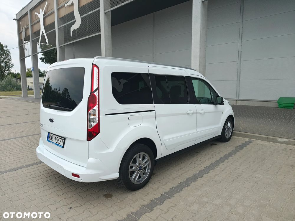 Ford Tourneo Connect Grand - 12