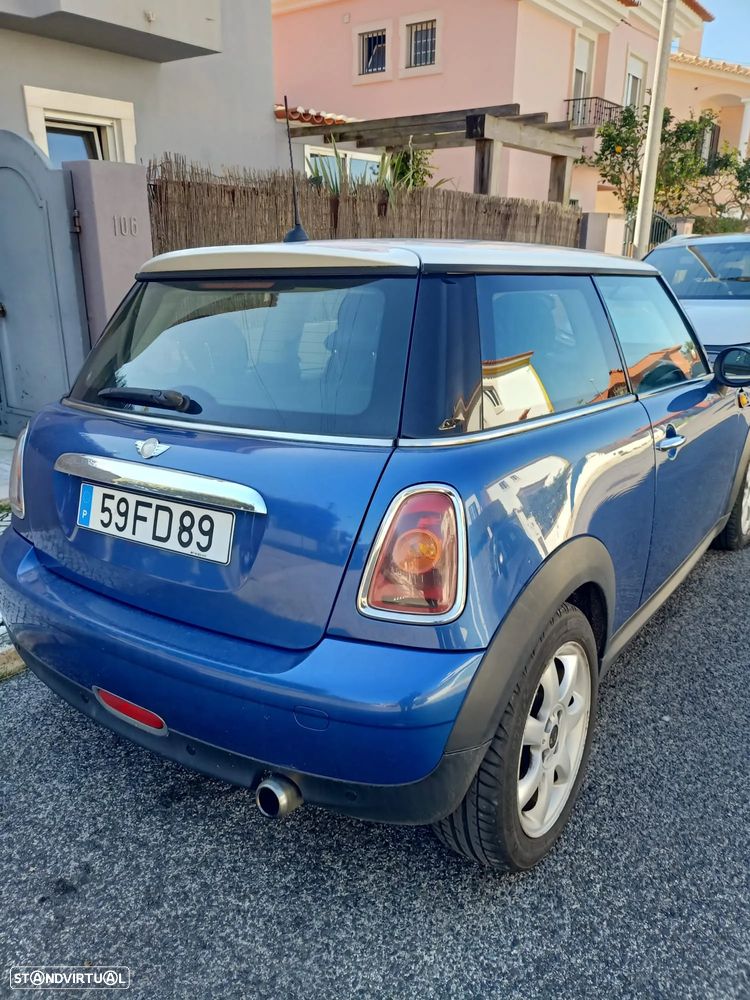 MINI 3 Portas Cooper D - 2
