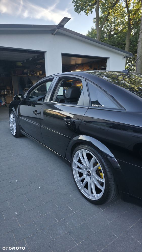 Opel Vectra GTS 1.9 CDTI - 11