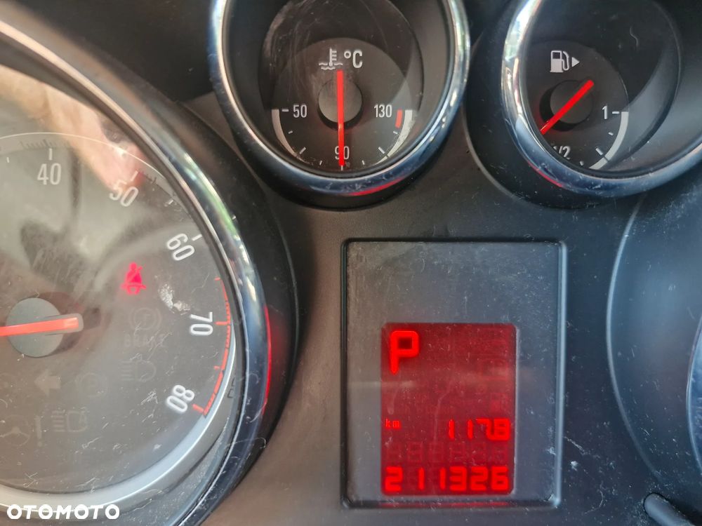 Opel Astra - 1