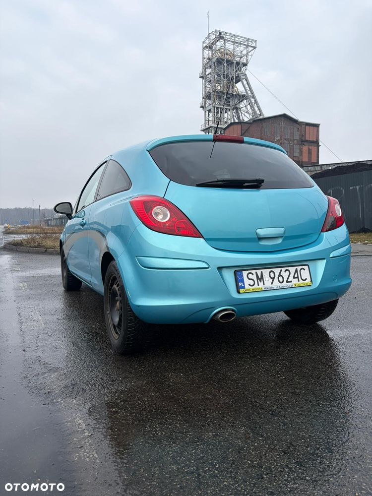 Opel Corsa - 2