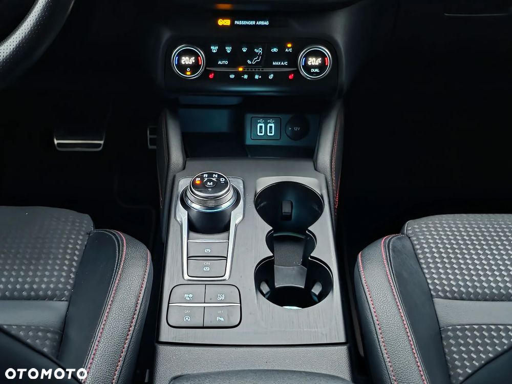 Ford Focus 1.0 EcoBoost mHEV ST-Line Style - 33