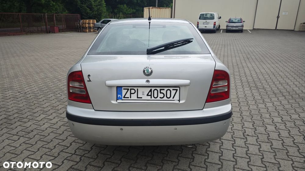 Skoda Octavia 1.9 TDI Tour - 9