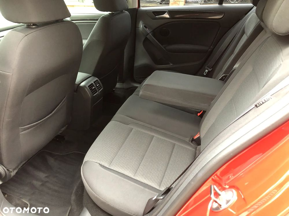 Volkswagen Golf 1.4 TSI Style - 32